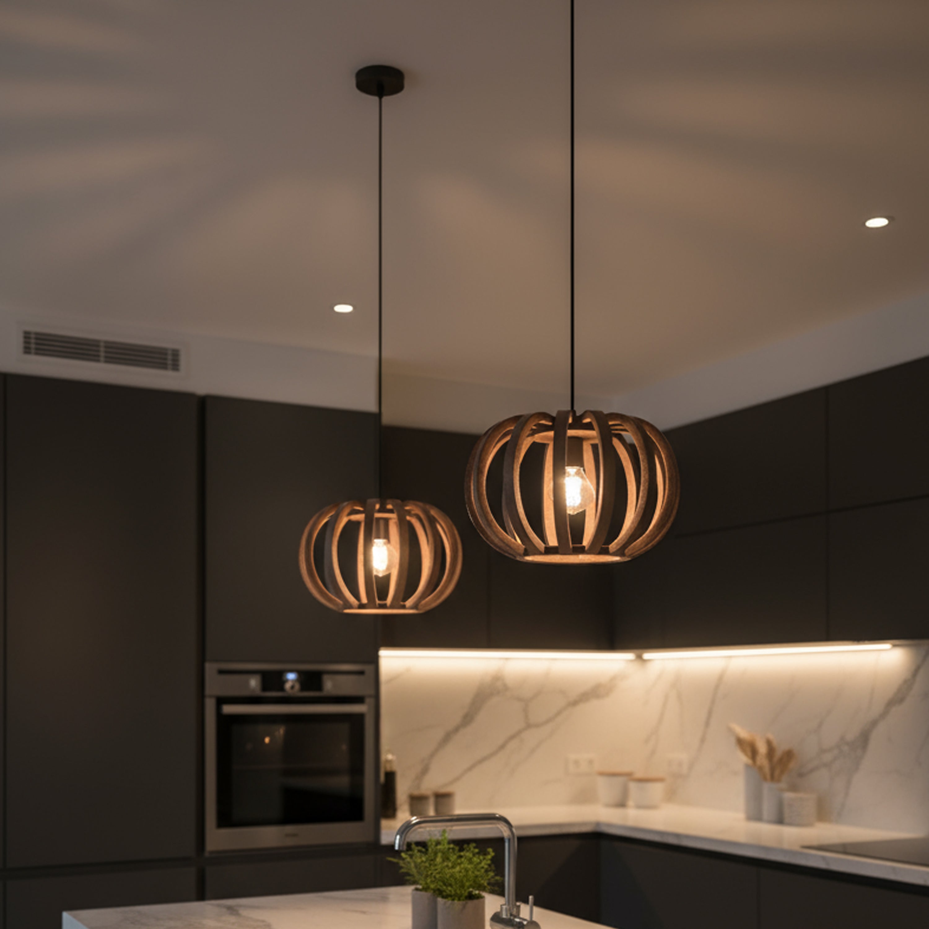 Liora Mango Wood Hanging Lamp