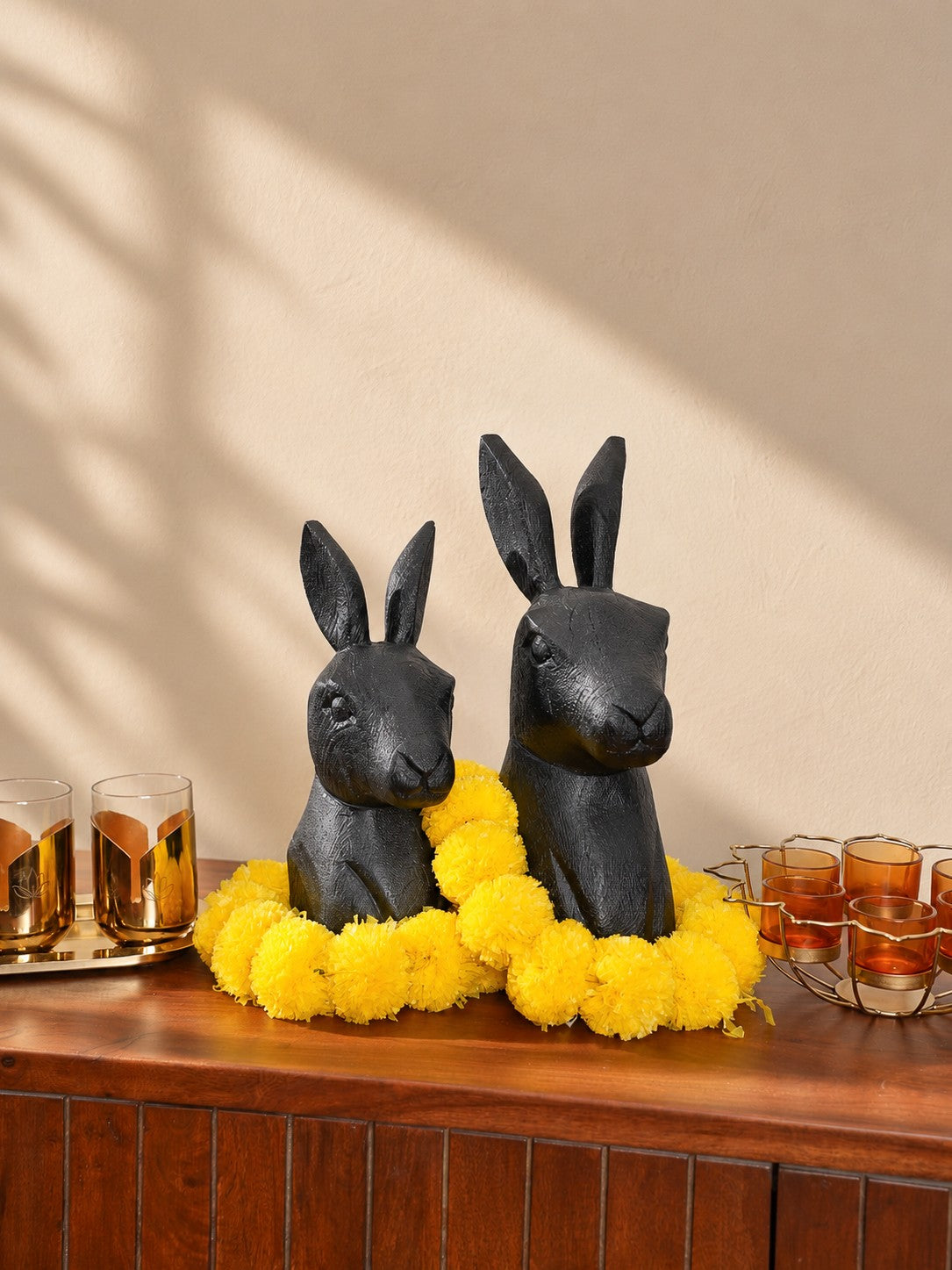 Mela Hare bust