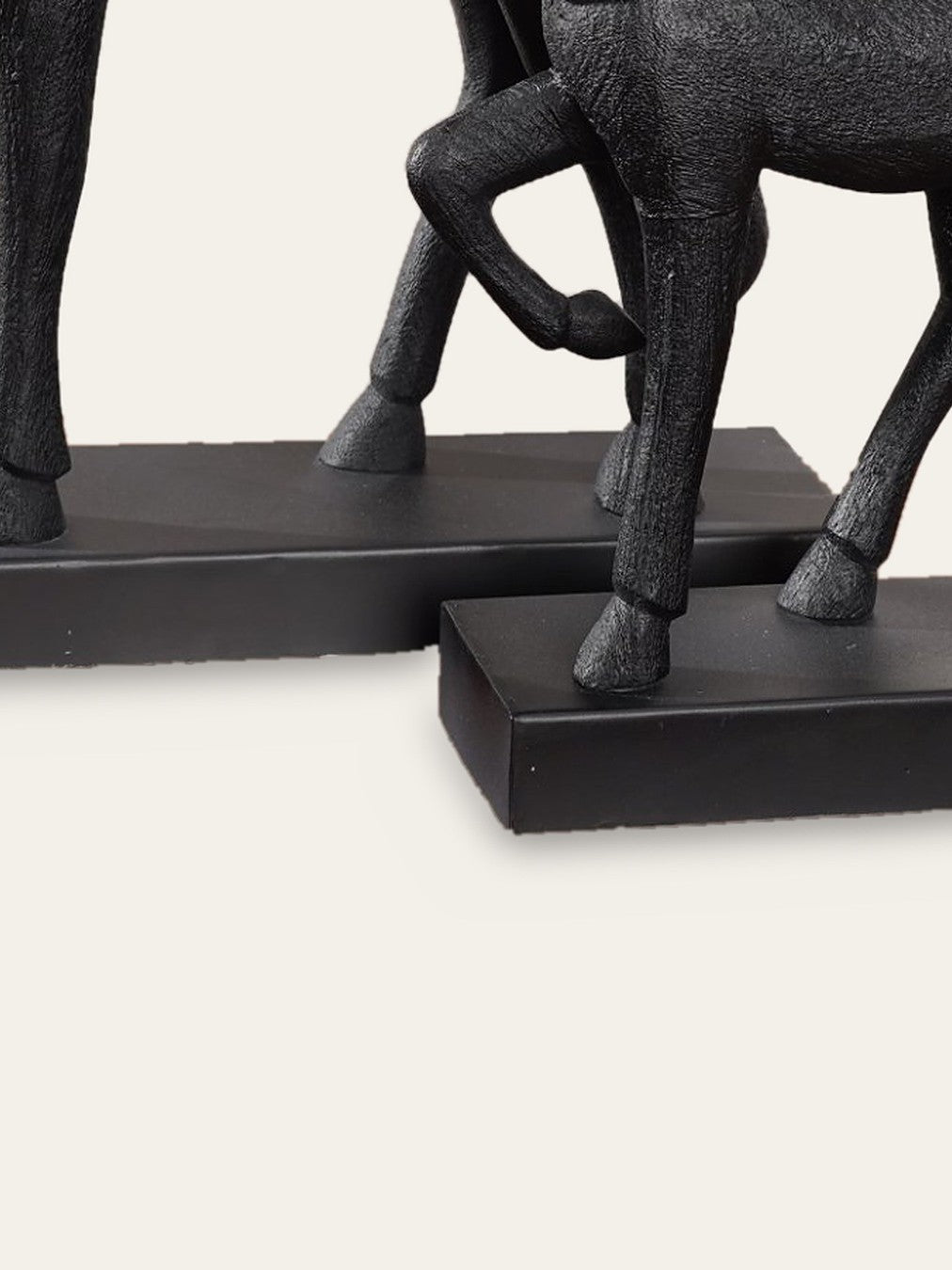 Mela Prancing Horse Sculpture: hooves and block bases, image 7